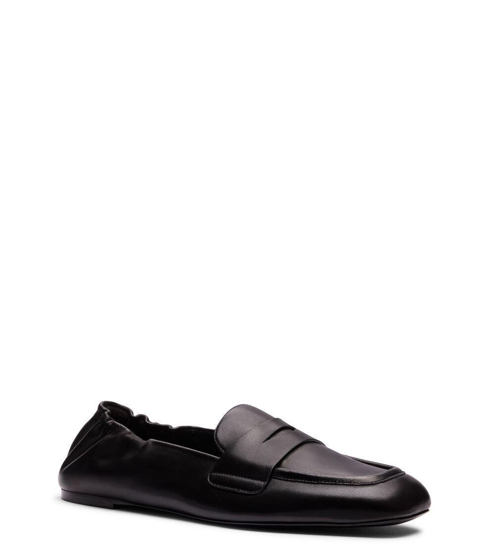 Stuart Weitzman BRYANT LOAFER BLACK SO359DSNBLK