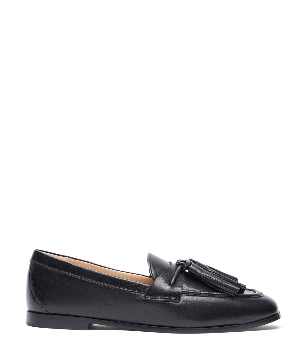 Stuart Weitzman LINDI TASSEL LOAFER BLACK SI697DSNBLK