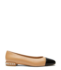 PEARL FLAT in GINGER for Women | Stuart Weitzman®
