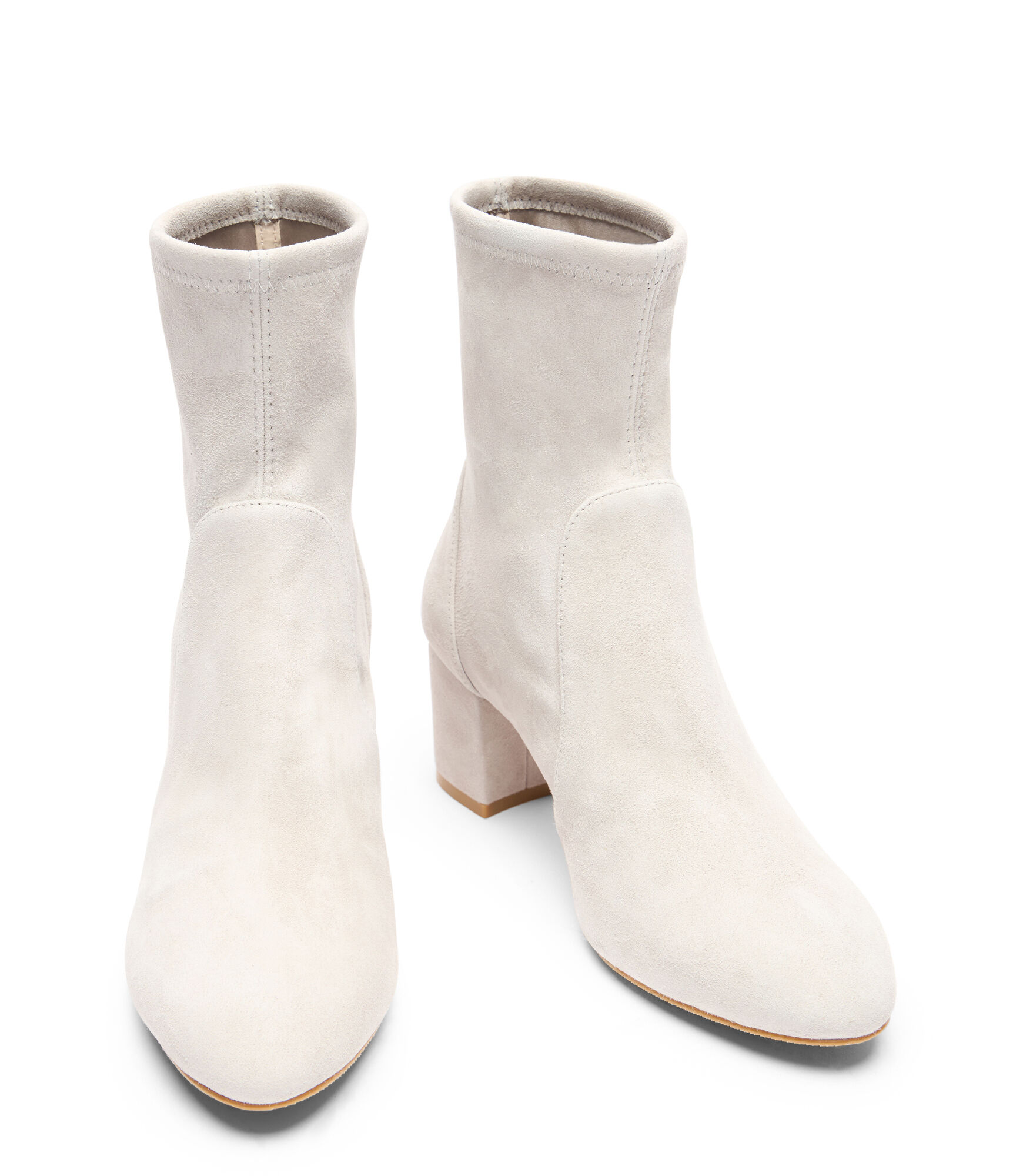 YULIANA 60 in COBBLESTONE for Women | Stuart Weitzman®