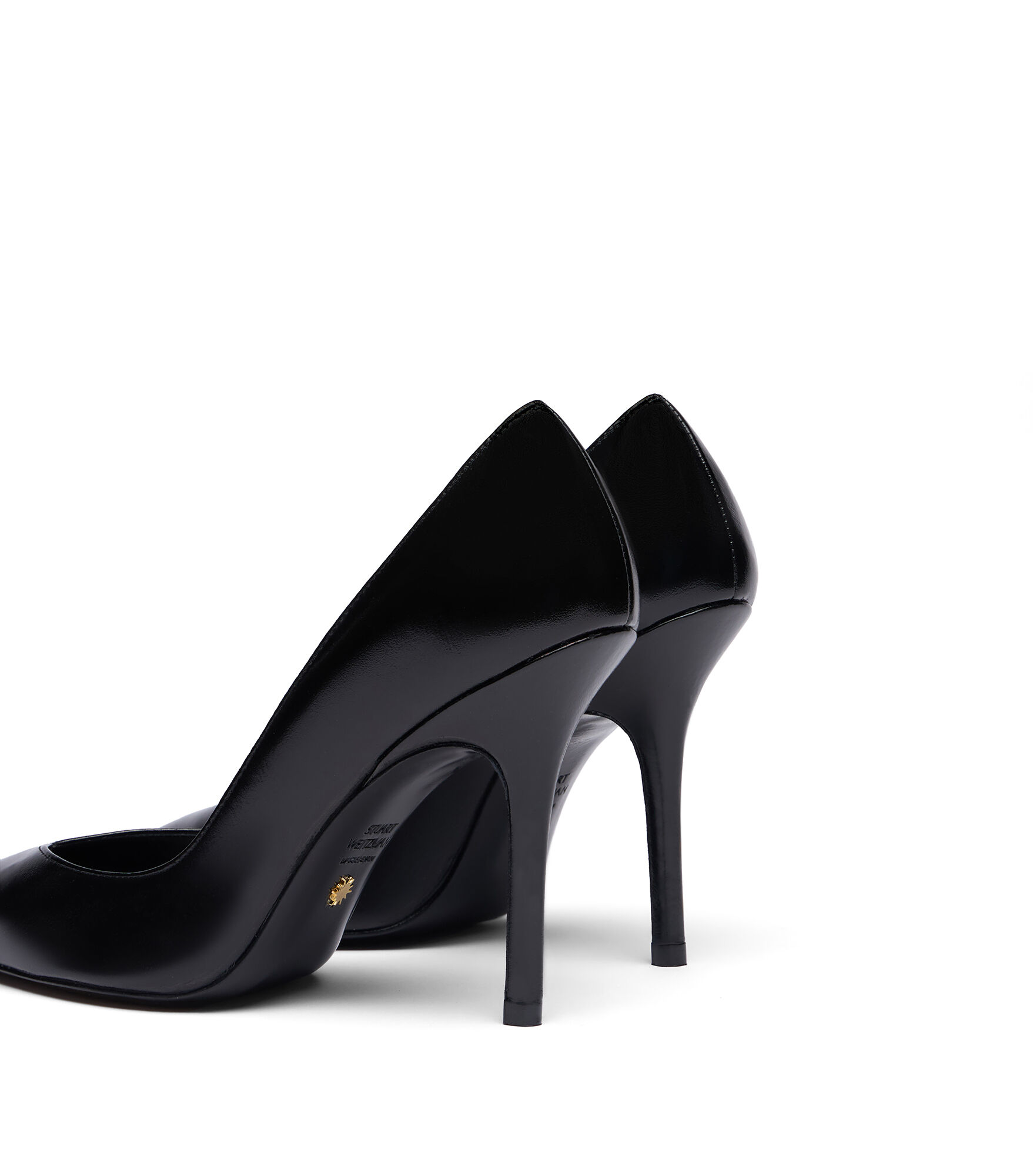 Stuart weitzman comet sales pump