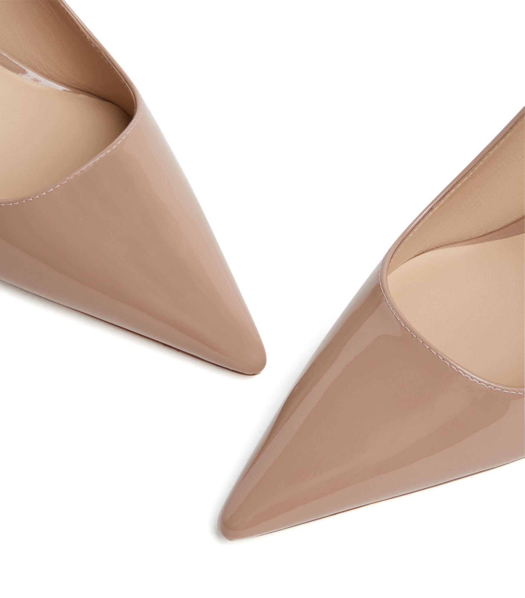 STUART 85 BLOCK PUMP en BEIS de Mujer | Stuart Weitzman®