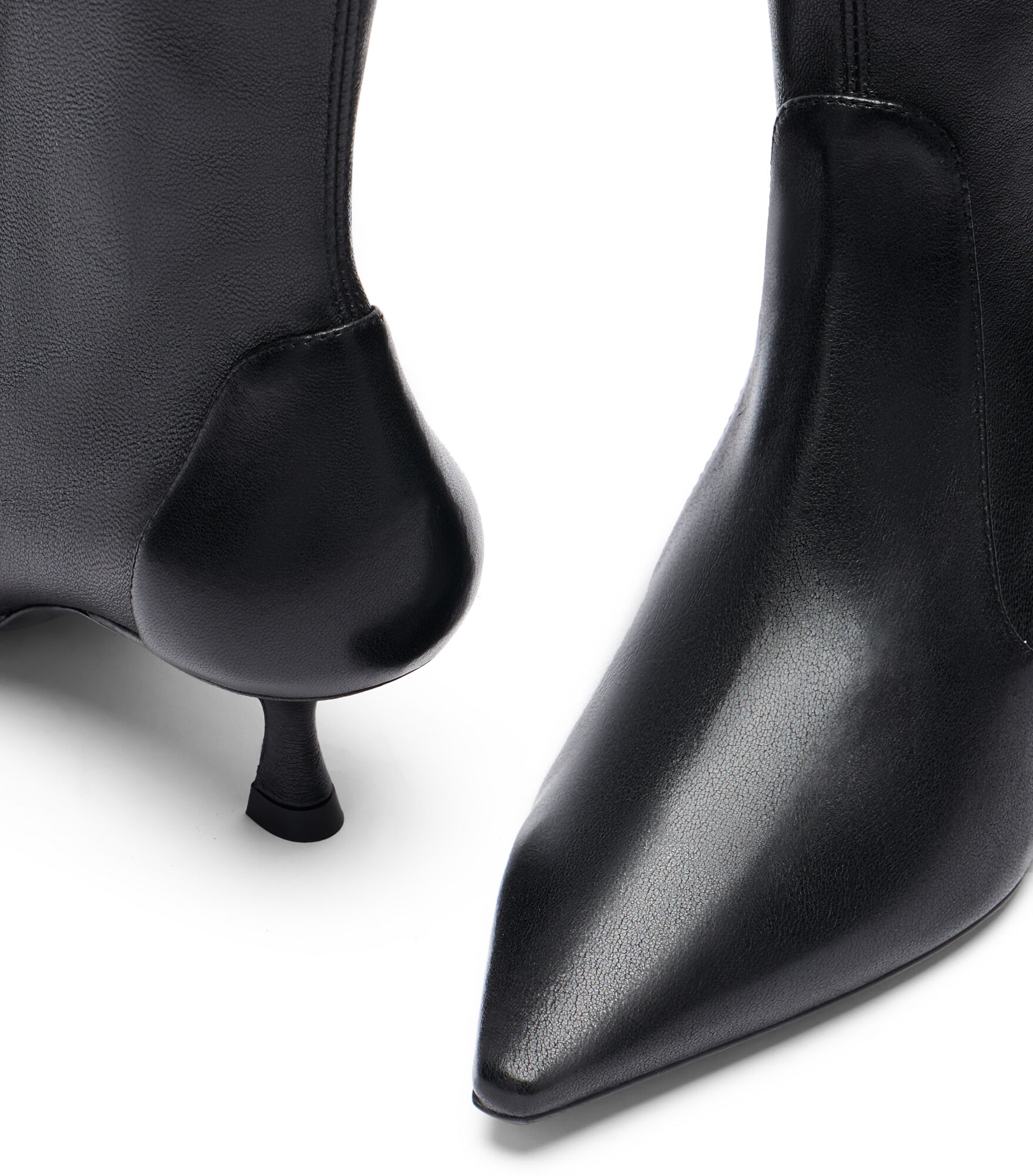 ショートブーツ・ブーティ Stuart Weitzman Black suede Naomi 50 ankle boots SJ404SRL_BLK_5.jpg?sw=206&sh=