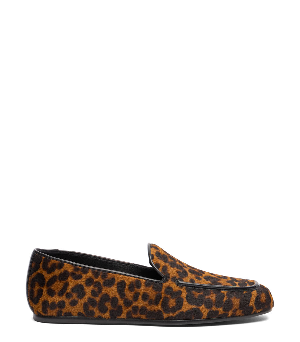 Stuart Weitzman LEE LOAFER CLASSIC SL682LEHQ1R