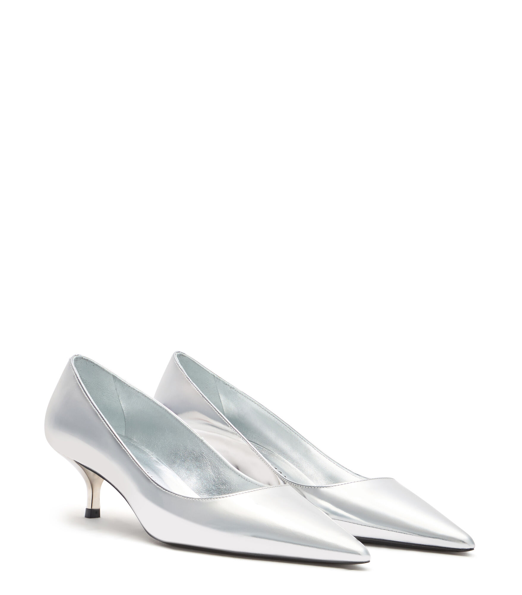 Stuart weitzman silver shoes 2025