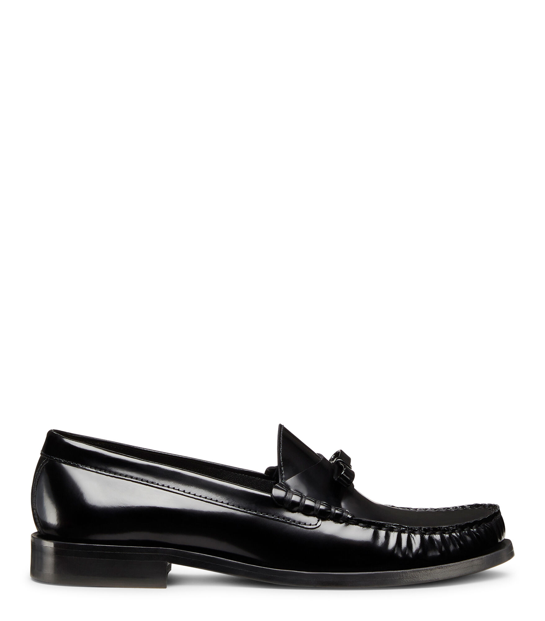 Stuart Weitzman Bow Loafer Tassel Detail In Black