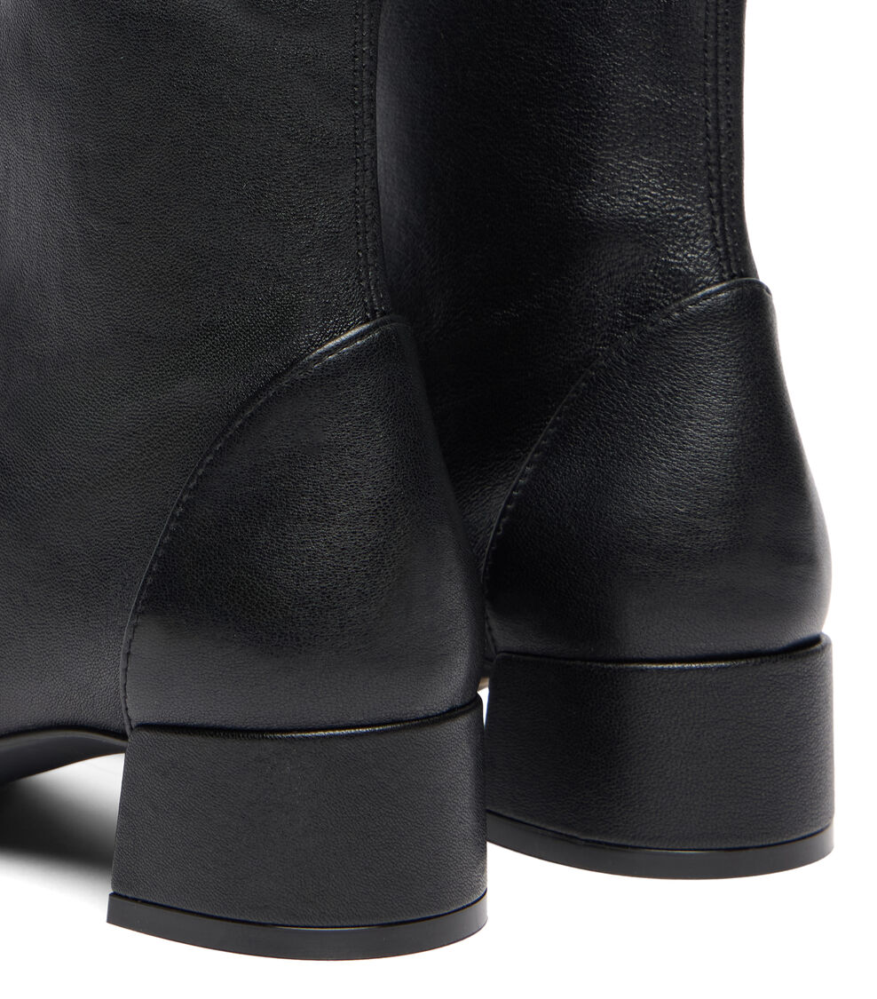 Stuart Weitzman MAEVE BOOTIE BLACK SM437SRLBLK