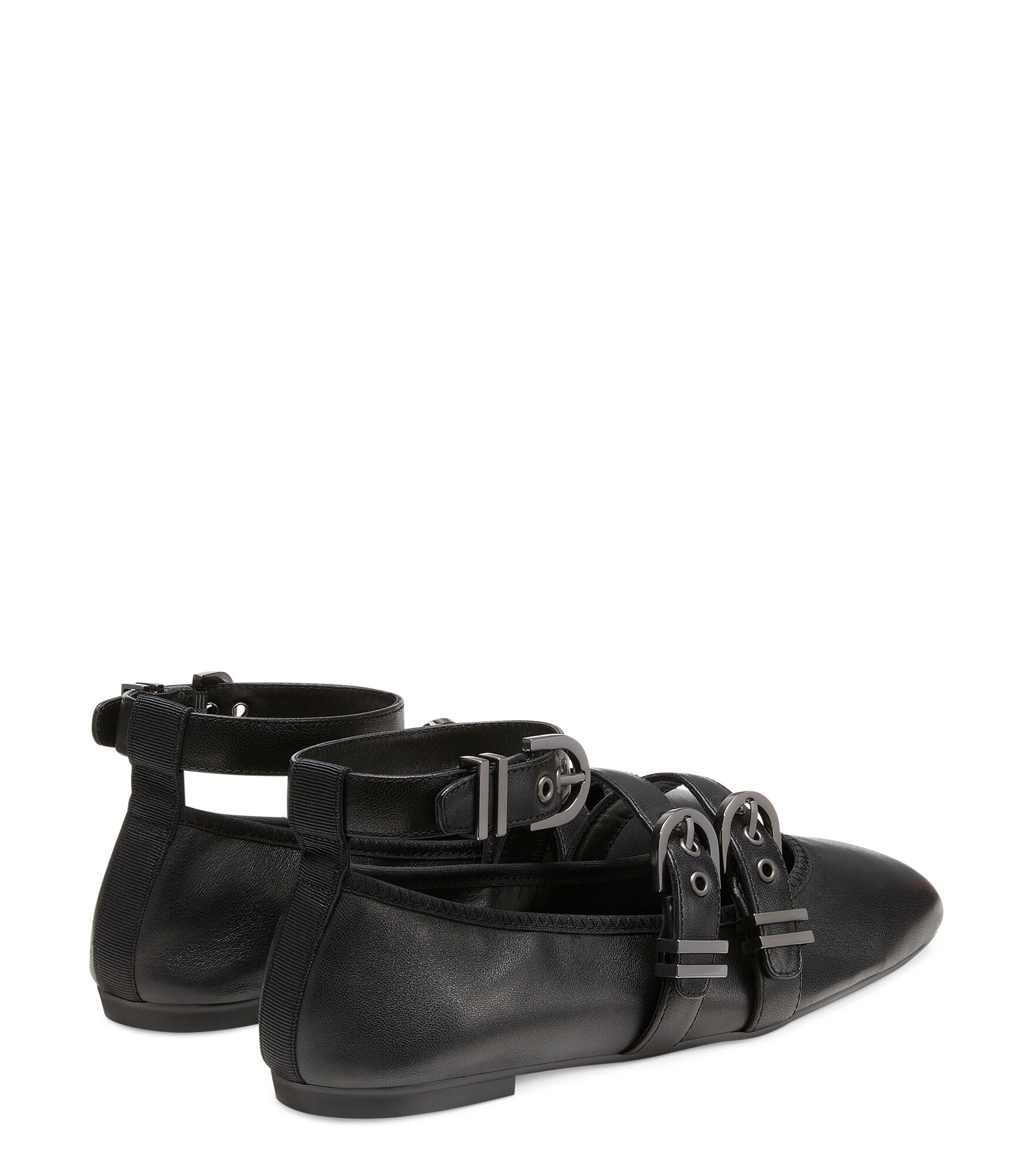 Stuart shop weitzman ballerina