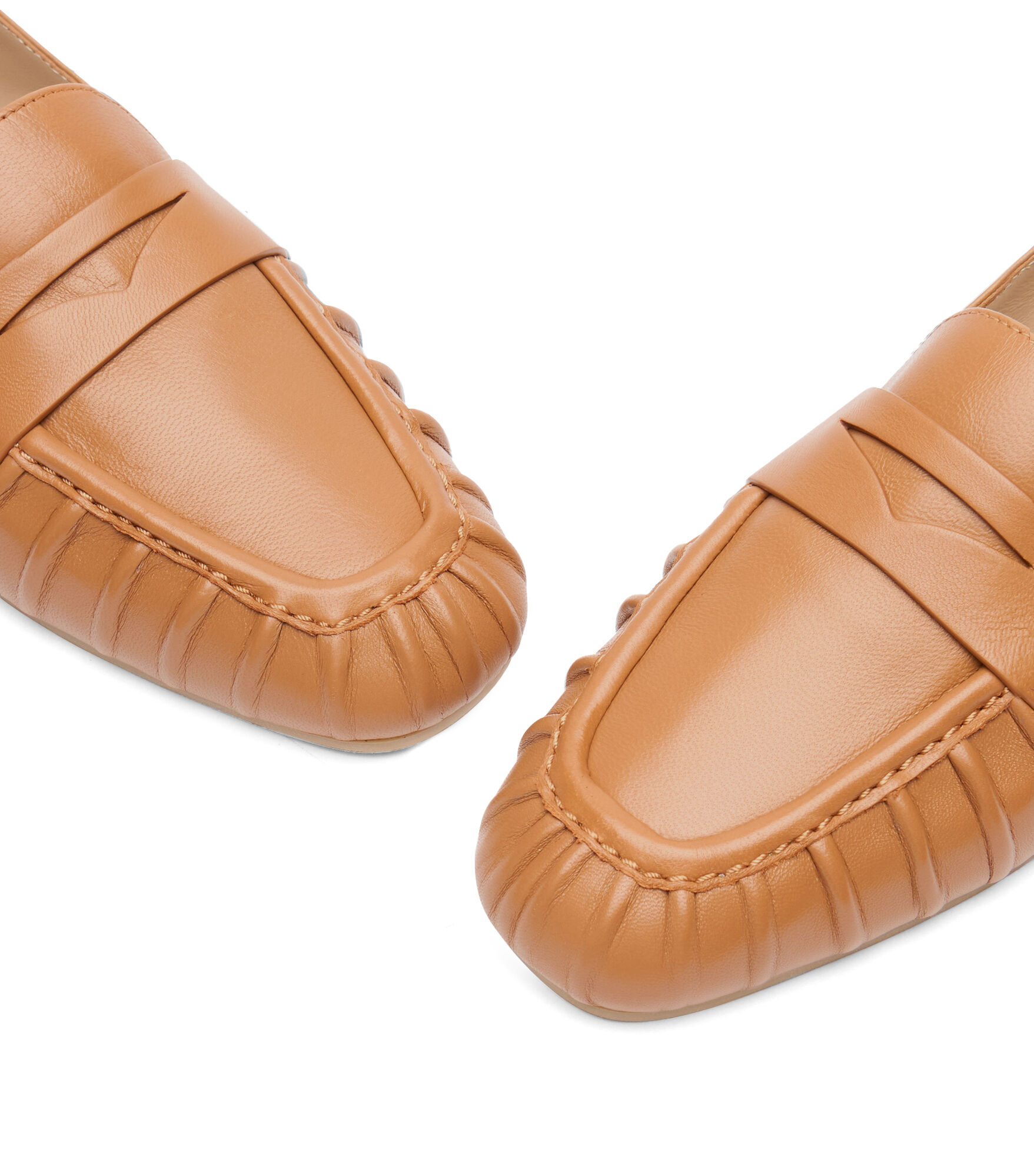 ローファー・オックスフォード Stuart Weitzman SK698LAR Closed Brooks loafer BROOKS LOAFER in LINEN for Women | Stuart Weitzman®