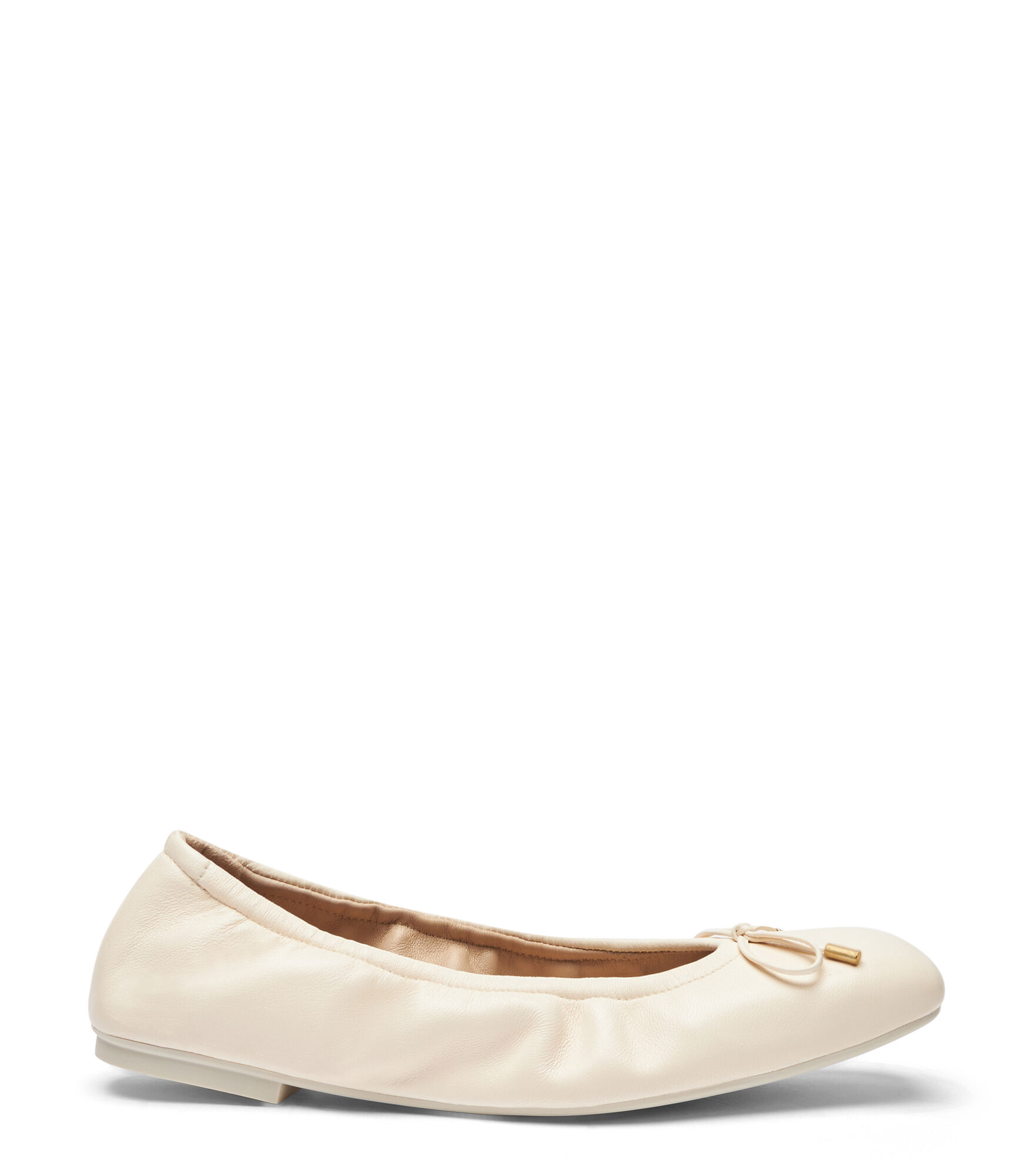 BARDOT BOW FLAT, Chaussures, , CUIR NAPPA LAQUÉ - Stuart Weitzman - Modalova