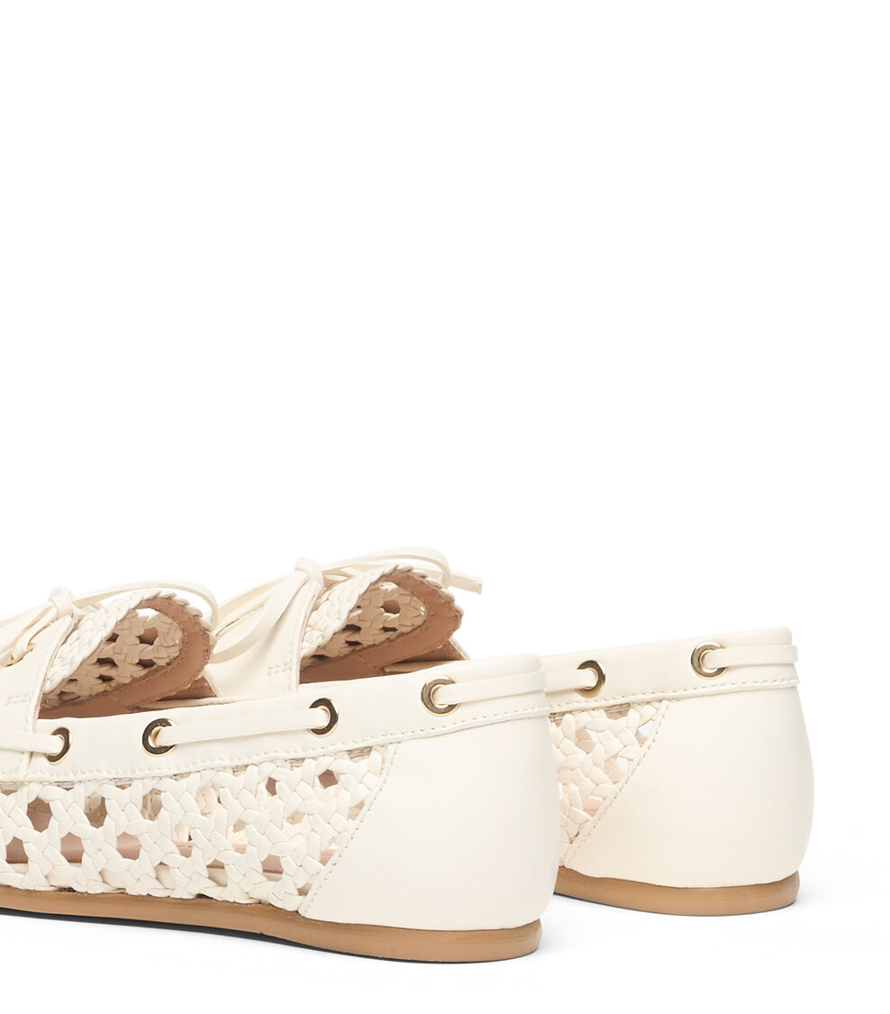 Stuart Weitzman TINSLEY WOVEN MOCCASIN CREAM SN727FNECRM