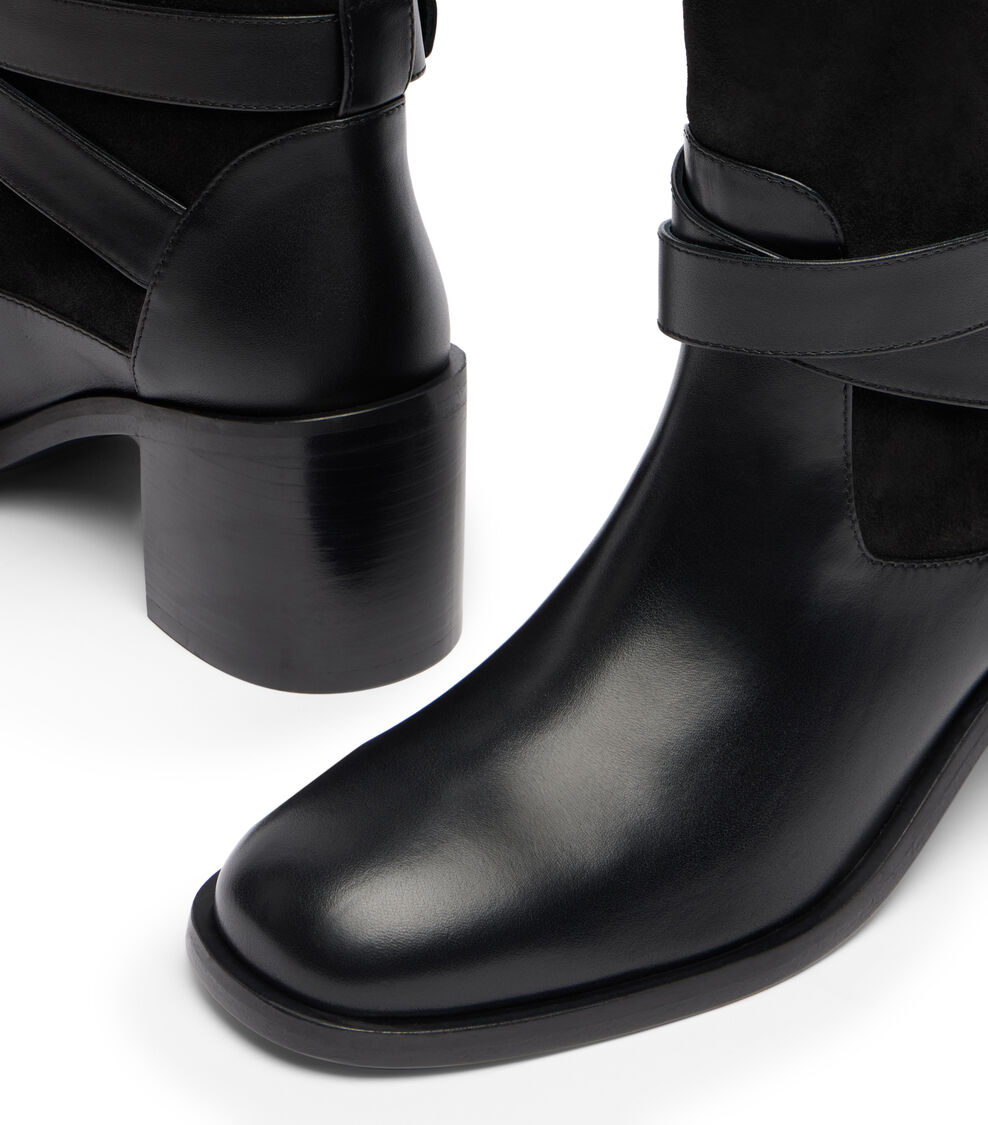 Stuart Weitzman BENNI RIDING BOOT 55 BLACK SM400JQJBLK