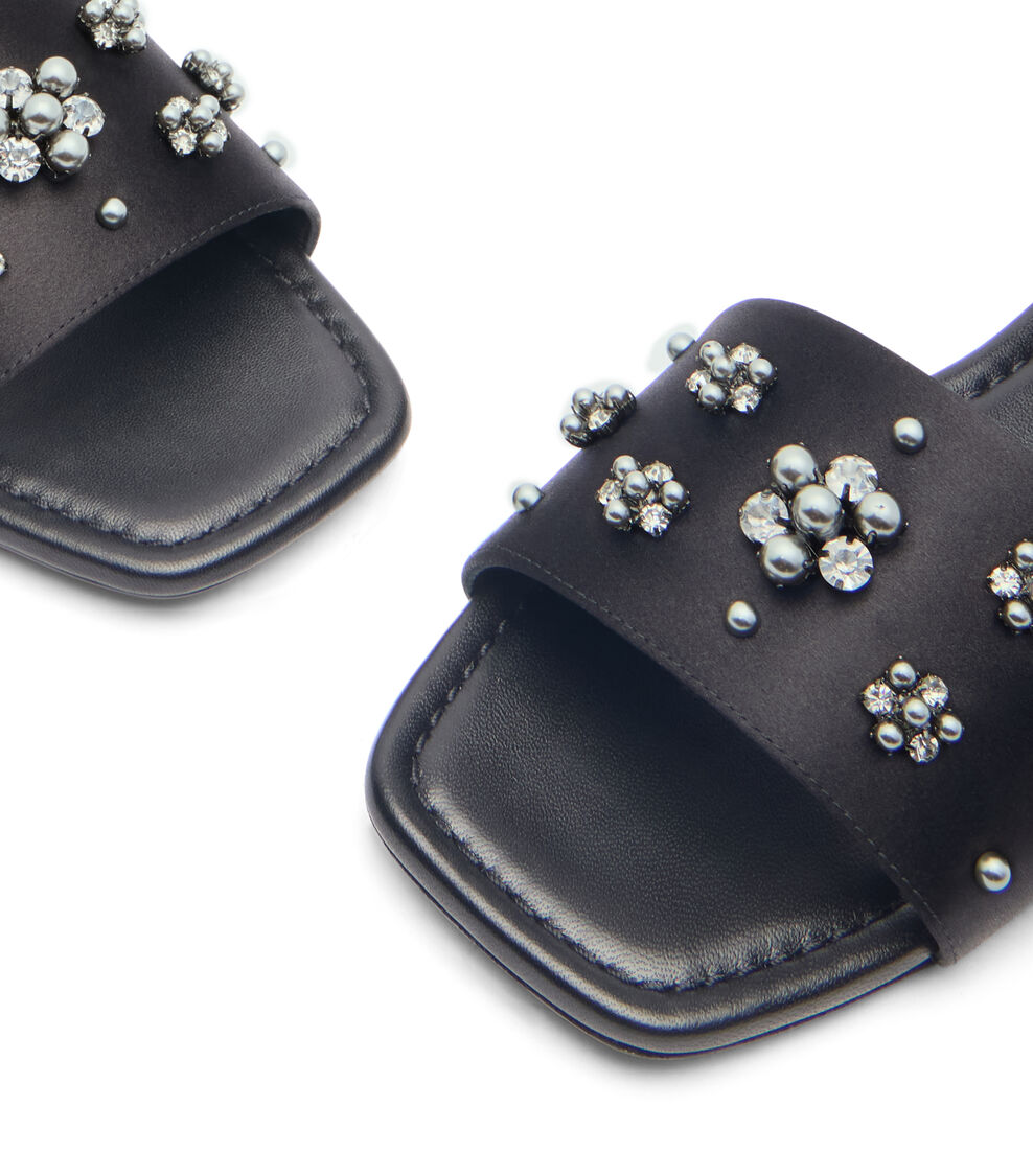Stuart Weitzman POPPY FLAT SLIDE NEGRO/SOMBRA PLATEADA/GRIS SK105SYPXN0