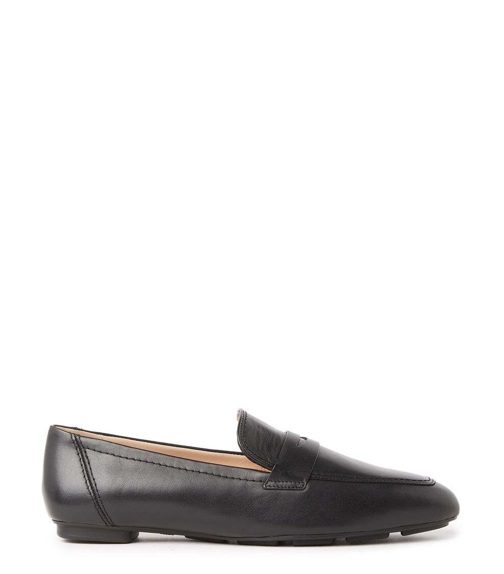 Stuart Weitzman JET LOAFER BLACK SA105DRVBLK