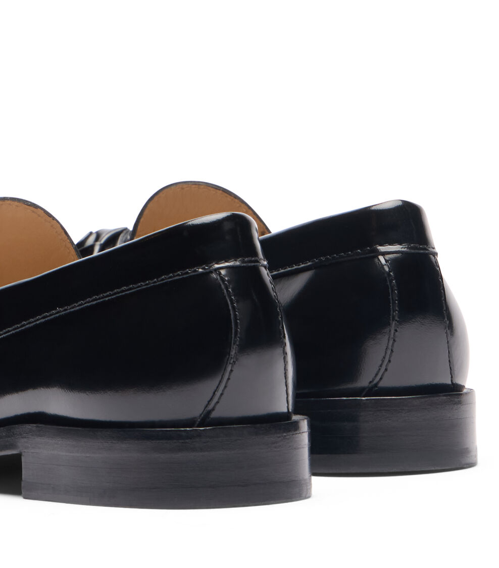 Stuart Weitzman ROSIE LOAFER BLACK SK173APSBLK