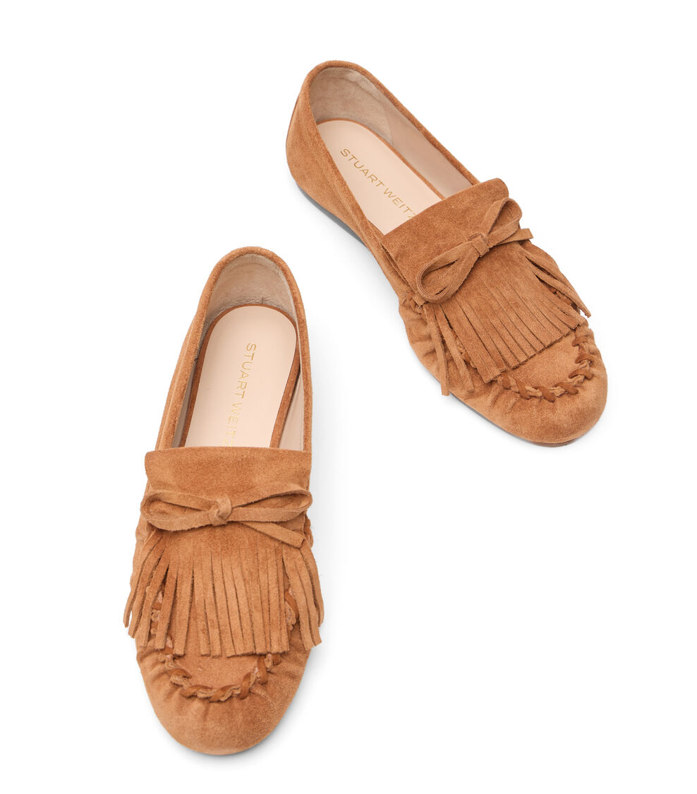 Stuart Weitzman BRITT FRINGE MOCCASIN LUXE SADDLE SN794SPDXW6
