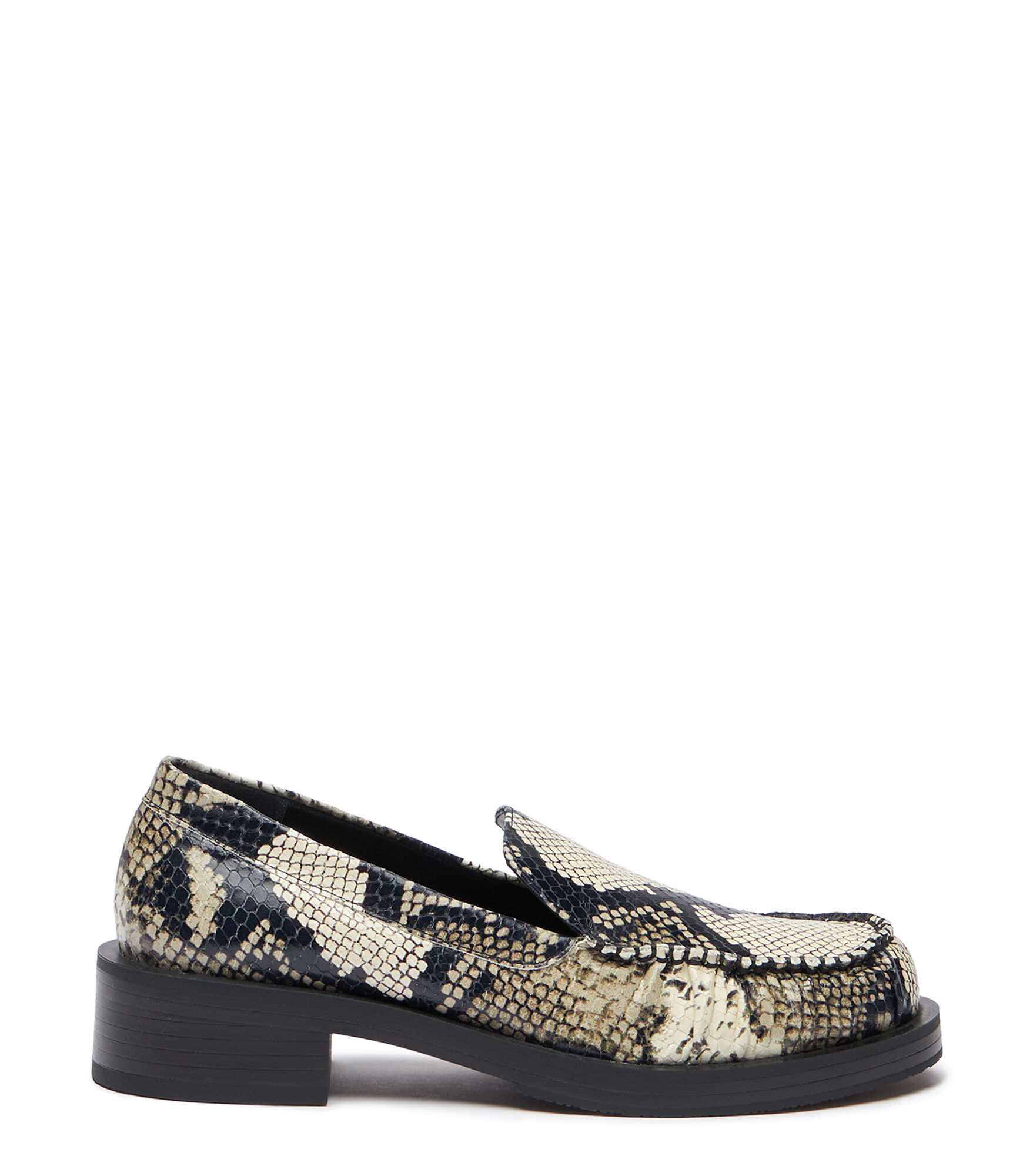 Stuart weitzman snakeskin hotsell flats