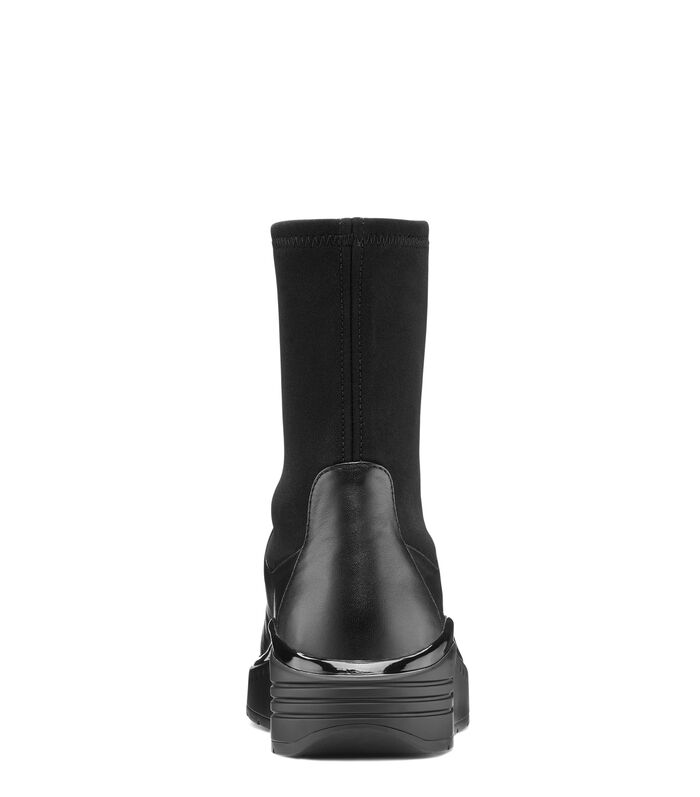 stuart weitzman evonna boot