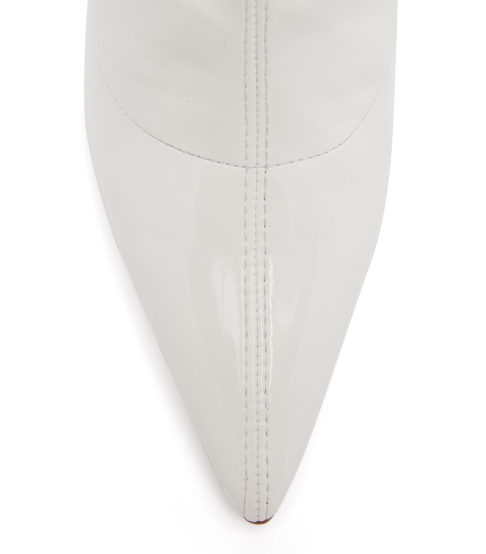 Stuart Weitzman STUART 100 STRETCH BOOTIE White SC455SYLWHT