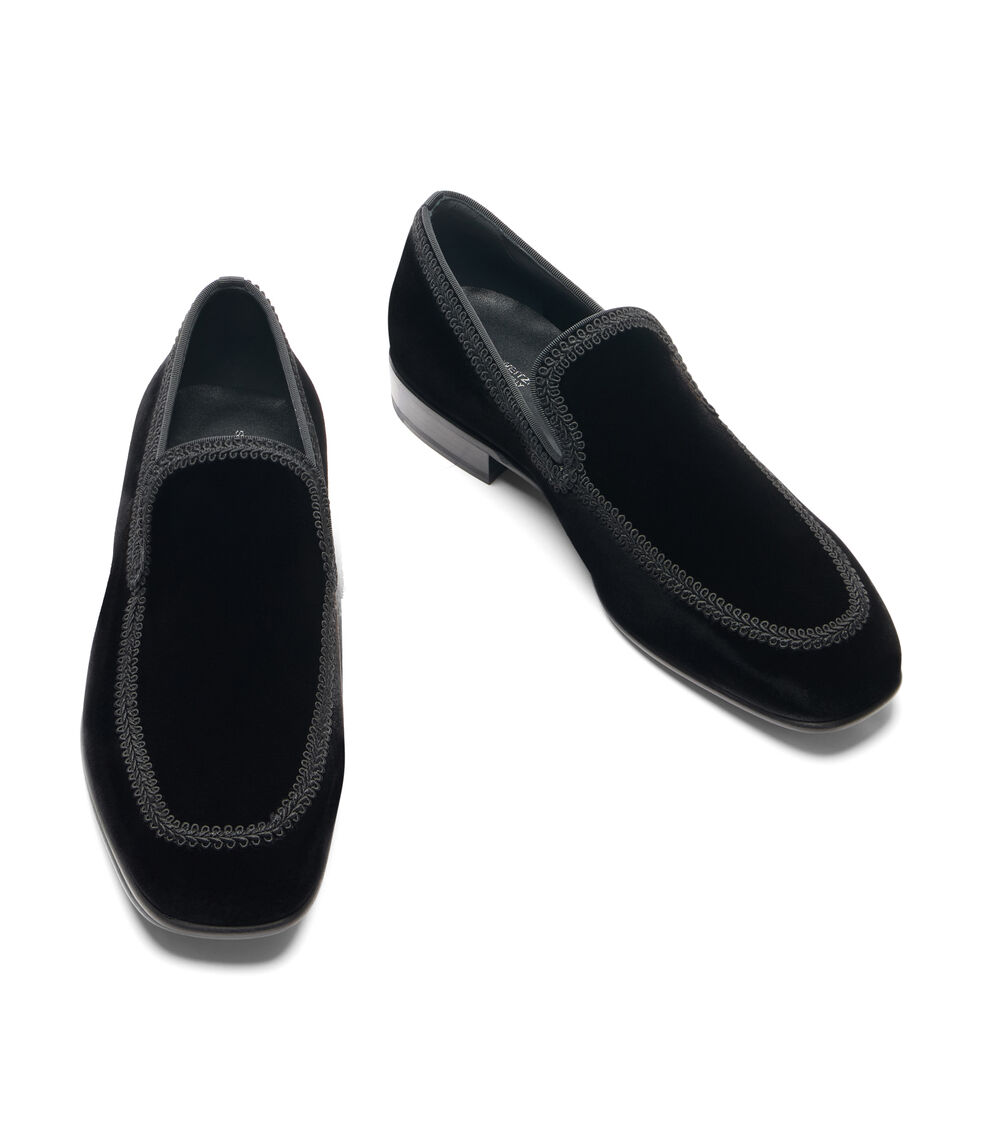 Stuart Weitzman ALEXAN BLACK SJ233VELBLK
