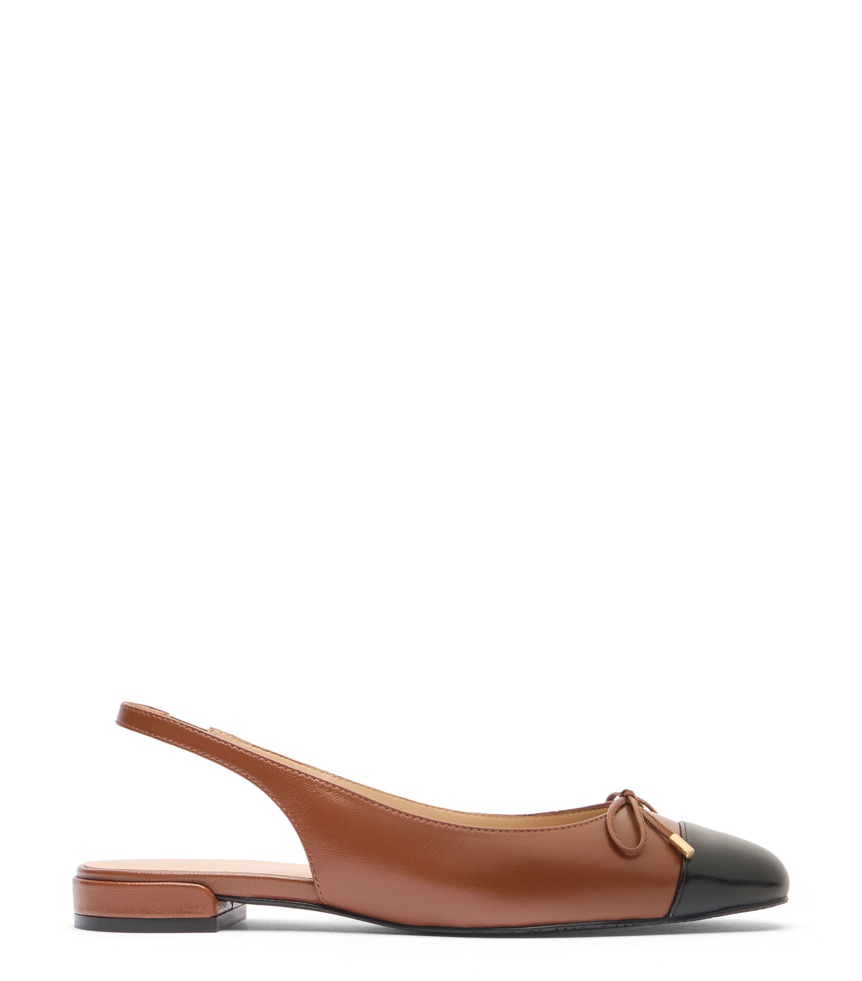 SLEEK BOW SLINGBACK FLAT, CHAUSSURES PLATES ET MOCASSINS, /, DRESS NAPPA/NAPPA LAQUÉ - Stuart Weitzman - Modalova