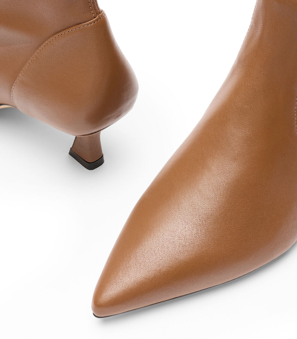 Stuart Weitzman VINNIE BOOTIE 50 TOASTED ALMOND SM579SRLQPI
