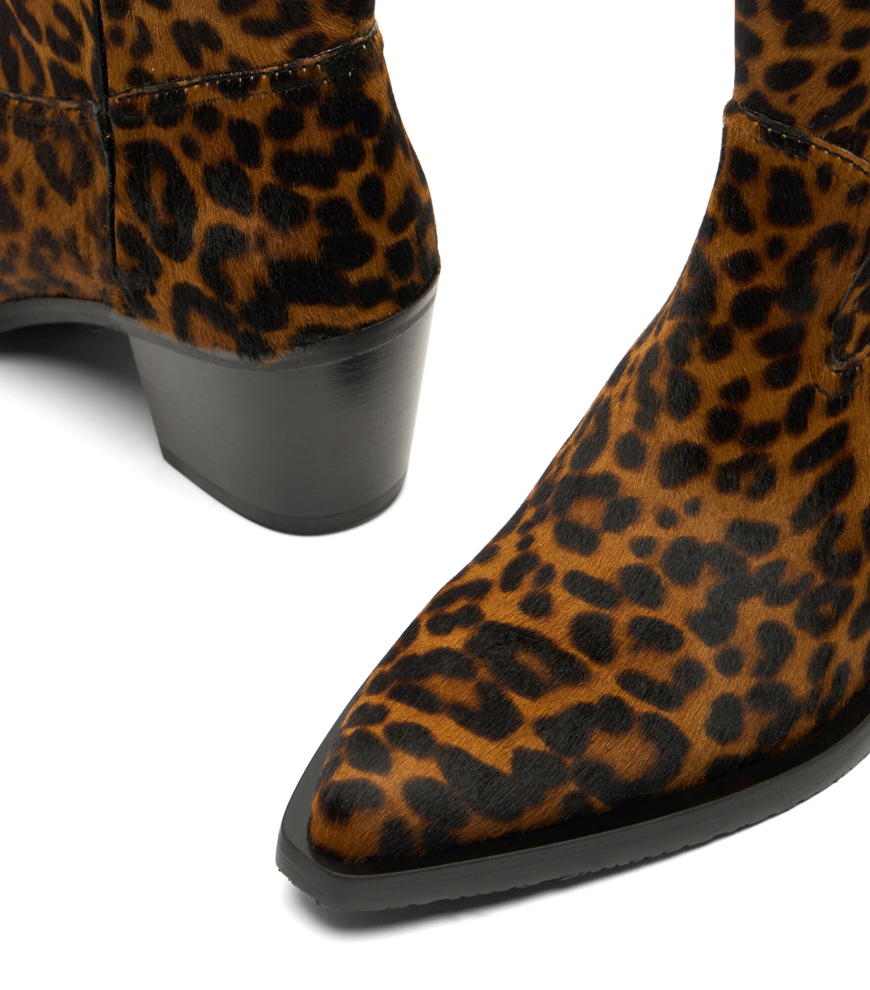 TATE BOOTIE in CLASSIC/BLACK for Women | Stuart Weitzman®