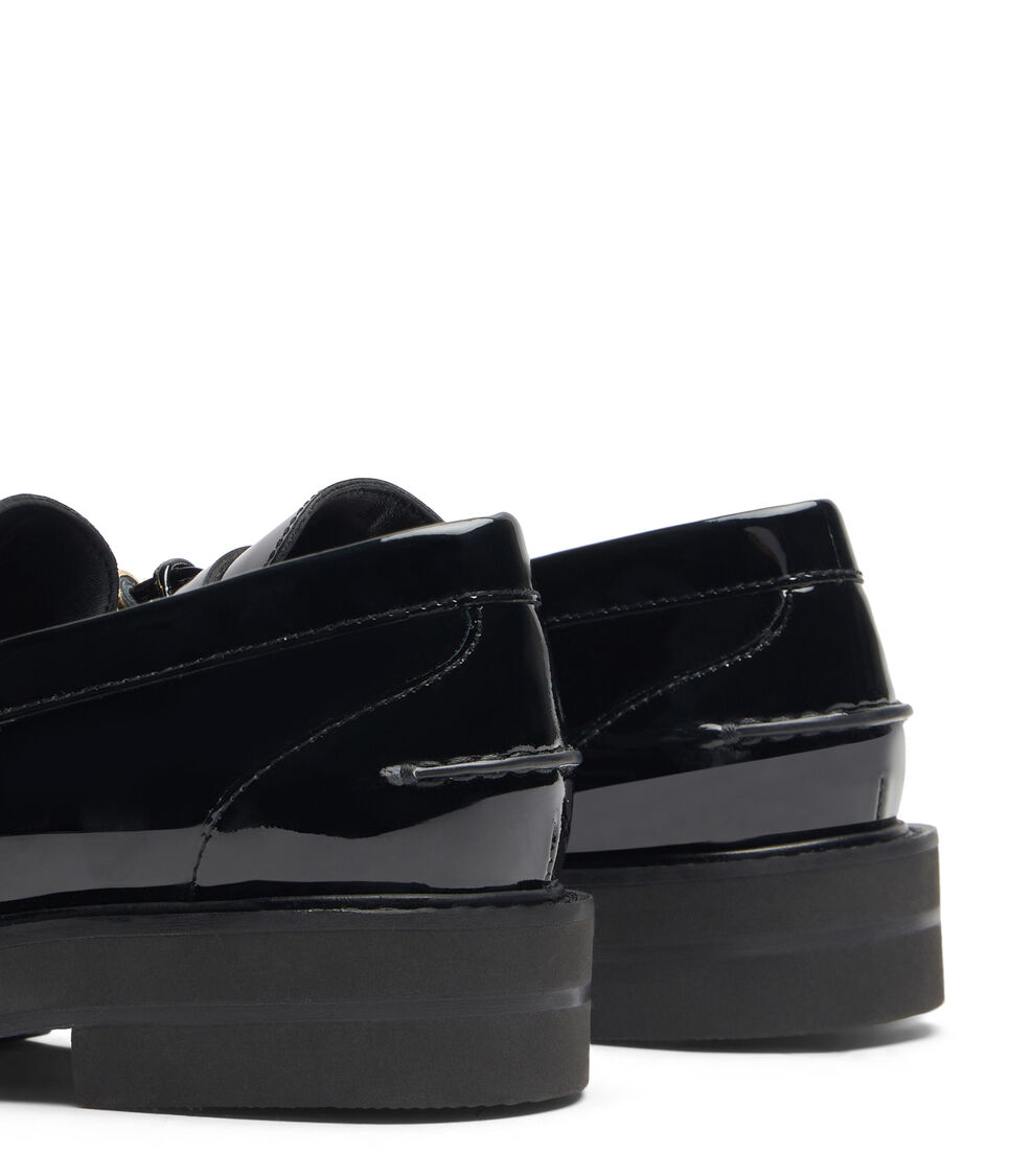 Stuart Weitzman PARKER LIFT TASSEL LOAFER BLACK SI706PATBLK