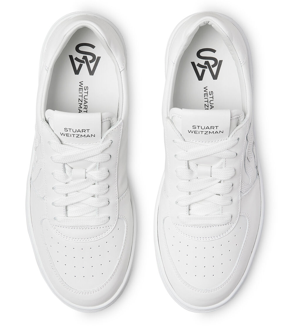 Stuart Weitzman SW COURTSIDE MONOGRAM SNEAKER Stuart Weitzman SW COURTSIDE MONOGRAM SNEAKER WHITE SH329CLHWHT