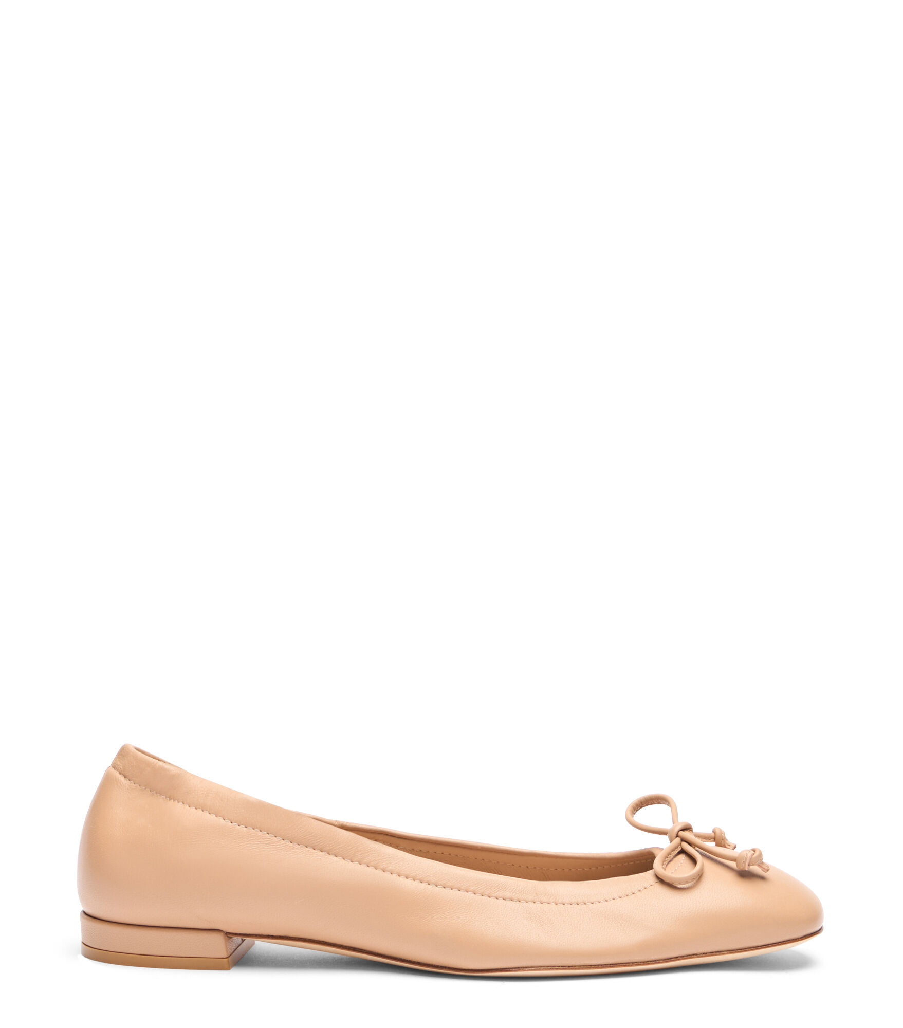 BRIA BALLET FLAT, CHAUSSURES PLATES ET MOCASSINS, , LACQUERED NAPPA - Stuart Weitzman - Modalova