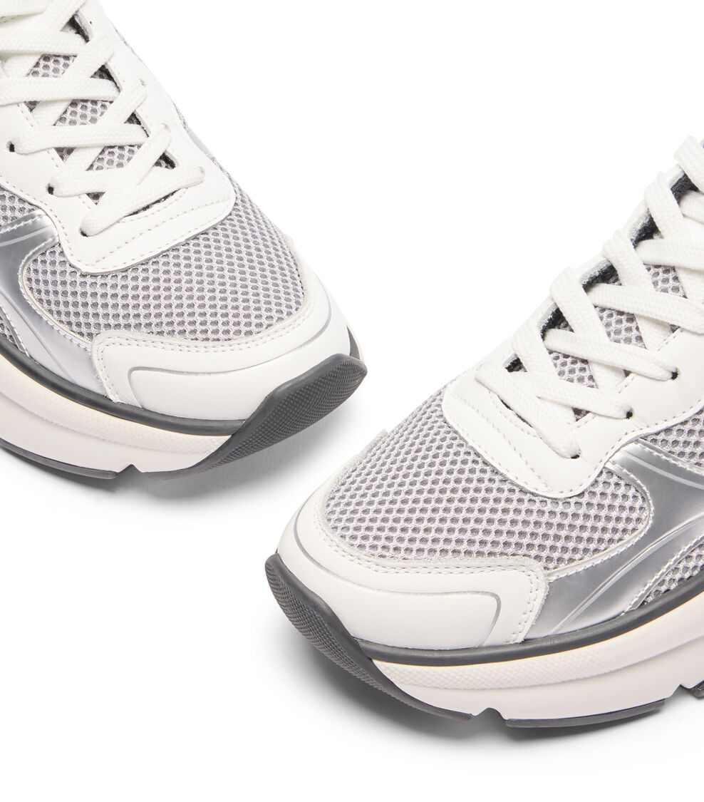 Stuart Weitzman SW TRAINER Stuart Weitzman SW TRAINER WHITE/SILVER/SILVER SJ512CMEXF4
