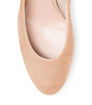 Stuart weitzman top beatrix pump sale