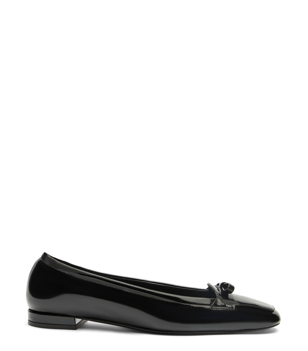 Stuart Weitzman TULLY LOAFER BLACK SI485PATBLK