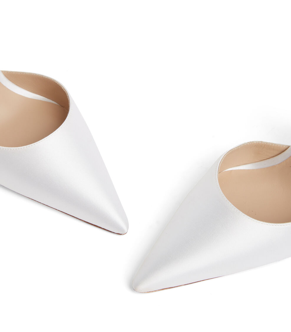 Stuart Weitzman STUART 100 STRAP PUMP WHITE SC241SANWHT