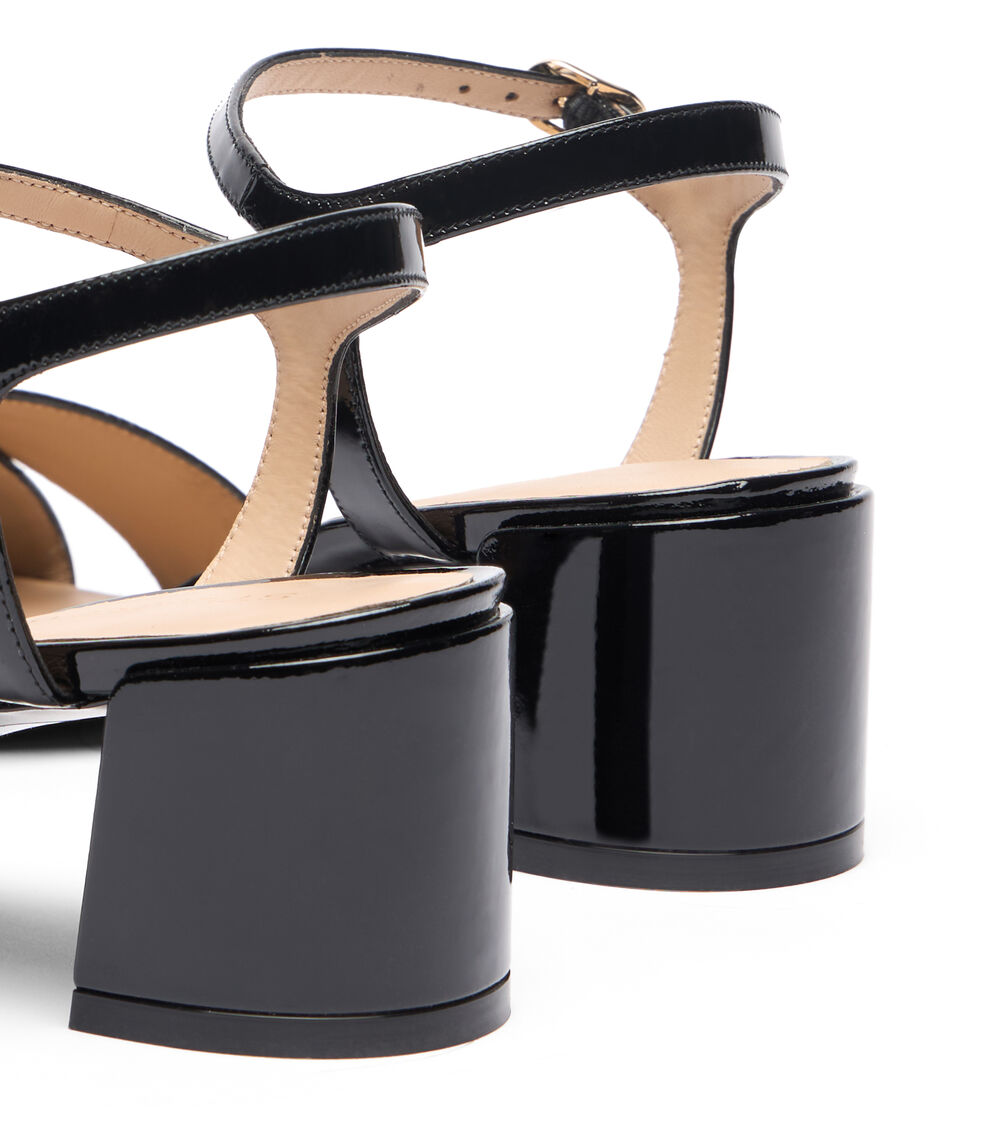 Stuart Weitzman DAYNA BLOCK 50 BLACK SK710PATBLK