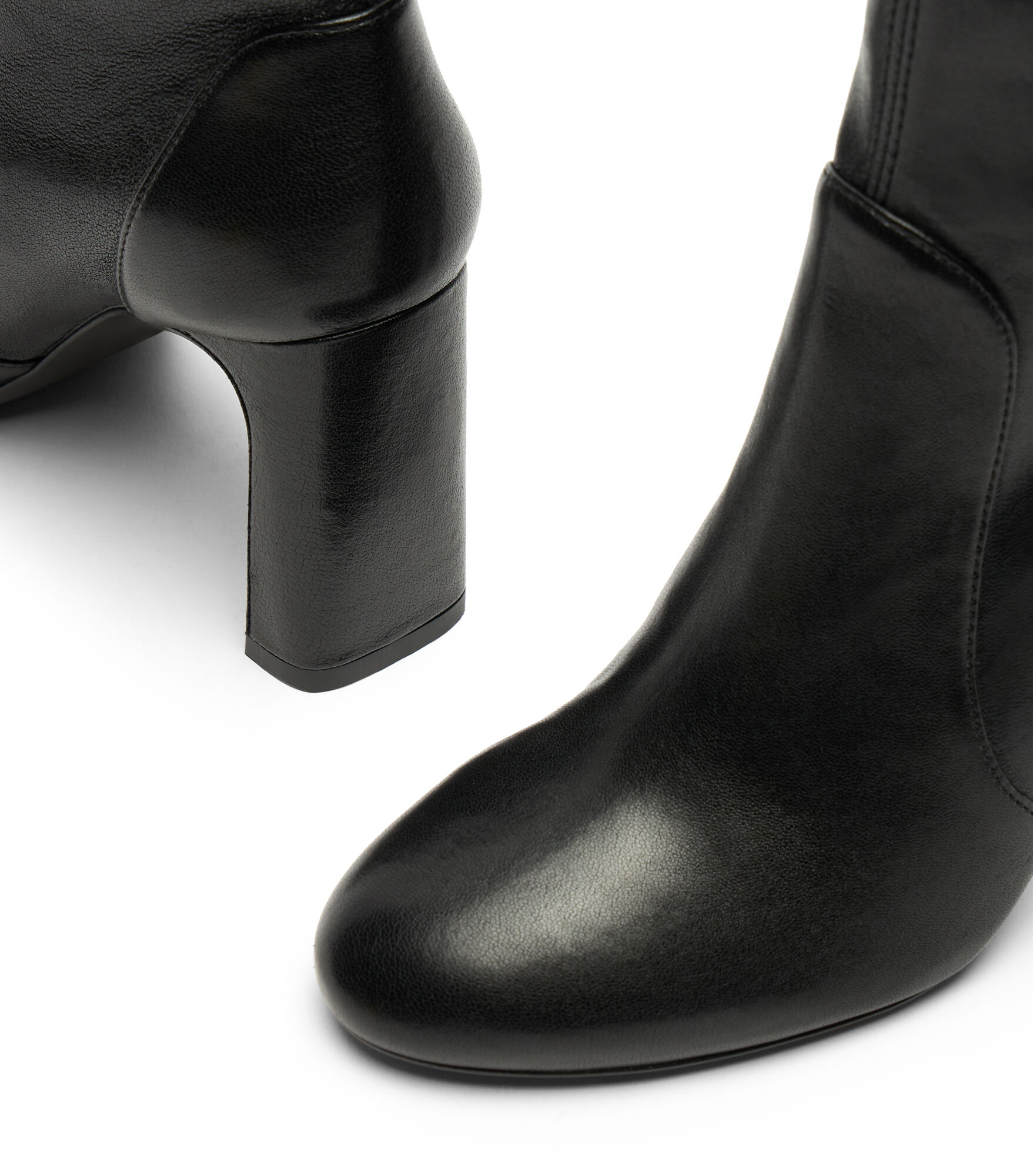 BABETTE BOOTIE 85 in BLACK for Women | Stuart Weitzman®