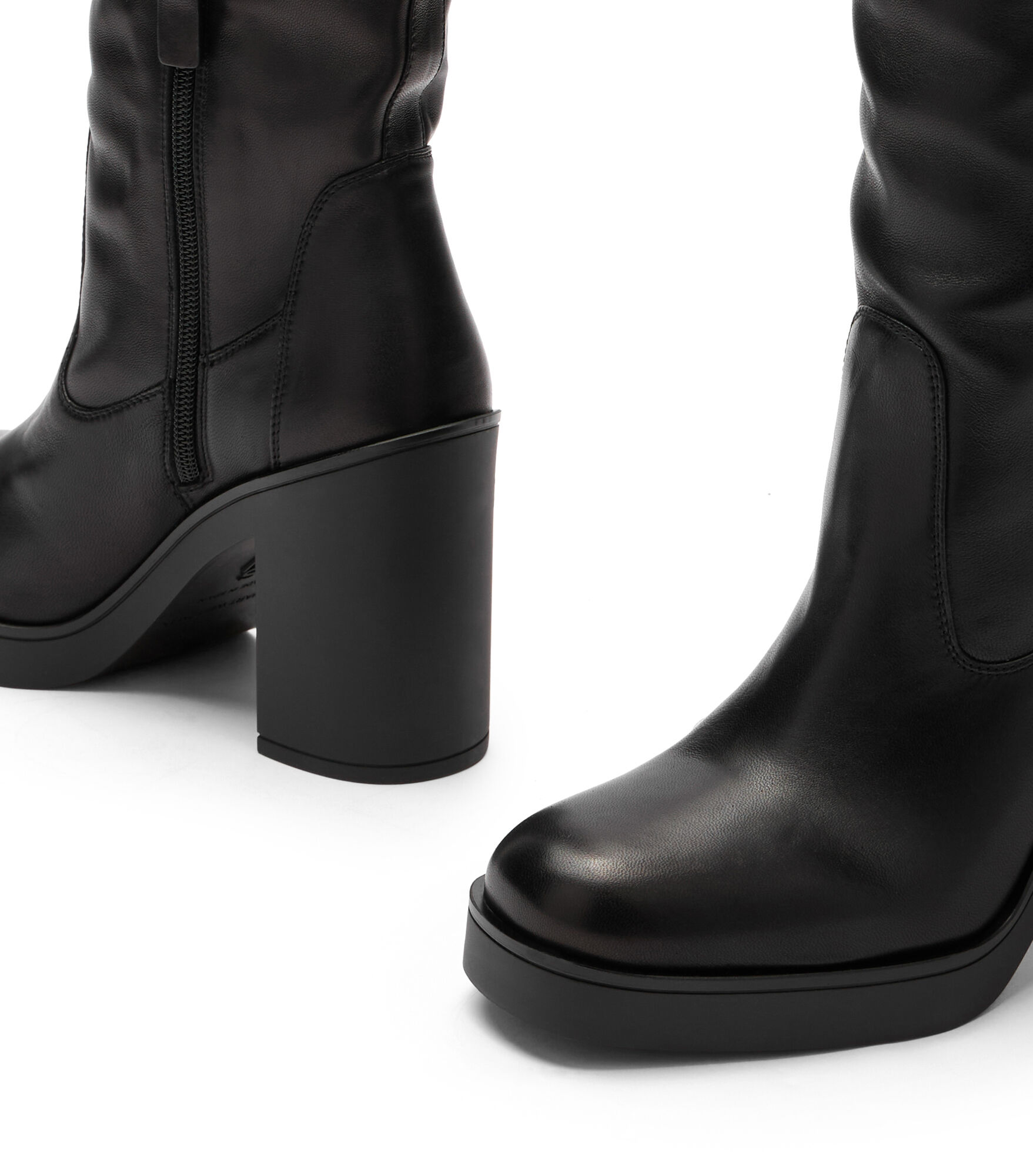Stuart weitzman urban shop