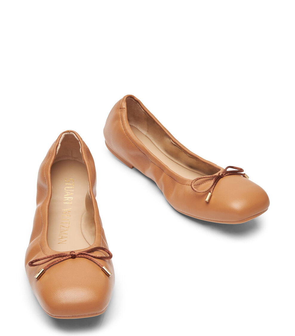 Stuart Weitzman BARDOT BOW FLAT TAN SG577LARTN2