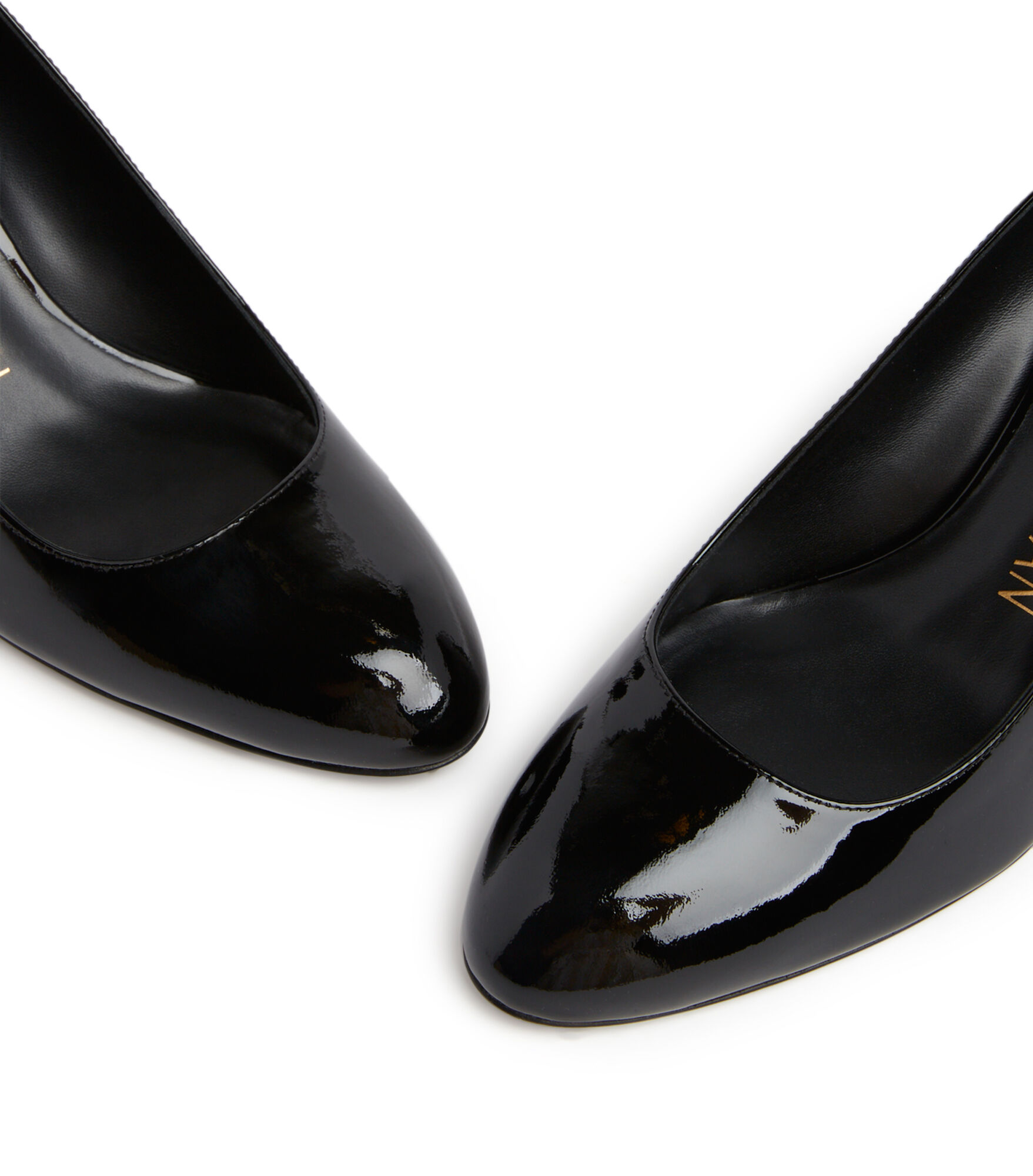Stuart weitzman black patent hotsell pumps