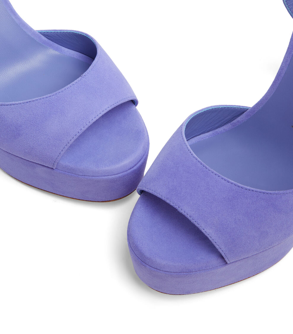 Stuart Weitzman RYDER II PLATFORM SANDAL HYDRANGEA SF489SUEHYD