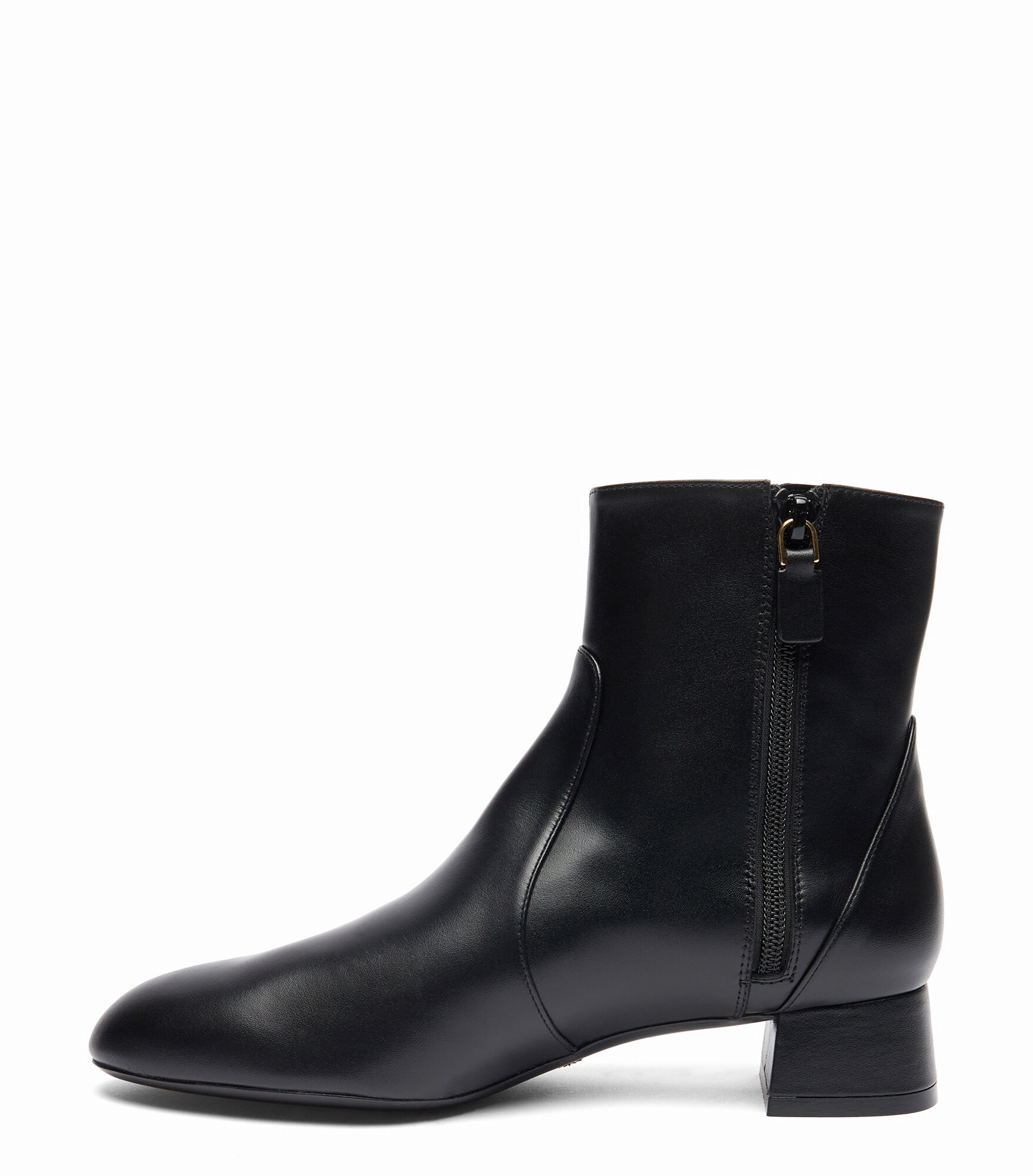 VIVIENNE 35 ZIP BOOTIE in BLACK for Women Stuart Weitzman UK