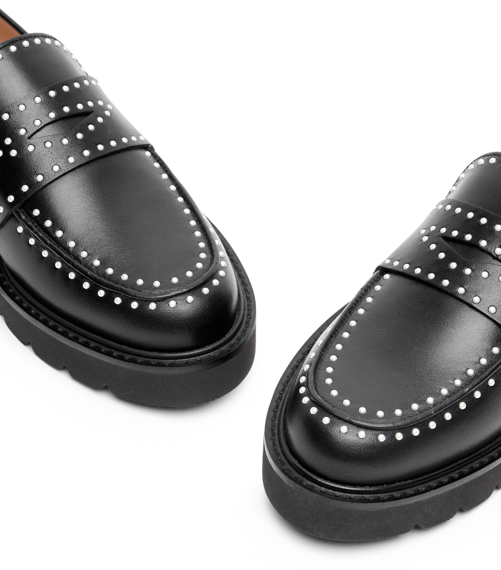 PARKER LIFT MINI PEARL LOAFER in BLACK for Women | Stuart