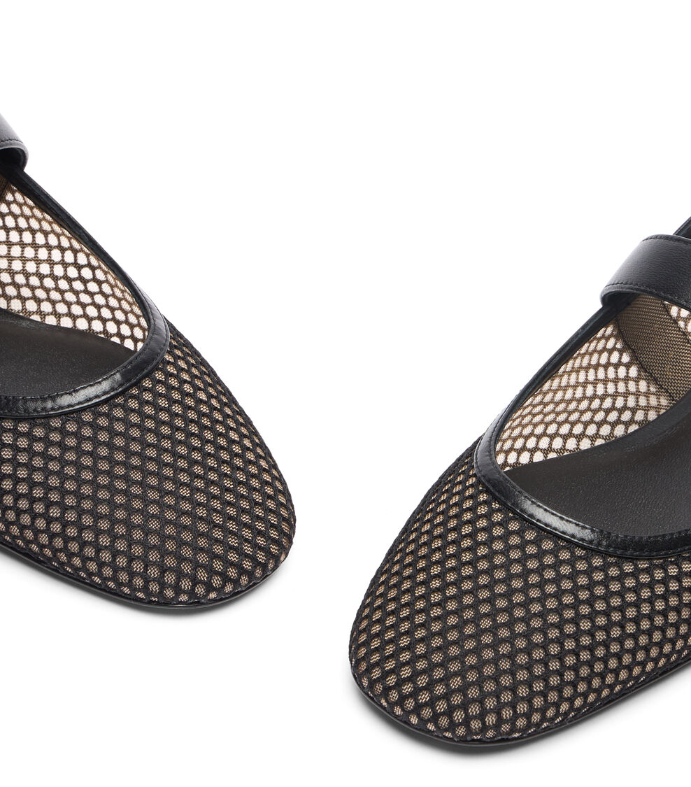 Stuart Weitzman ARABELLA MARY JANE BLACK SK959NEABLK