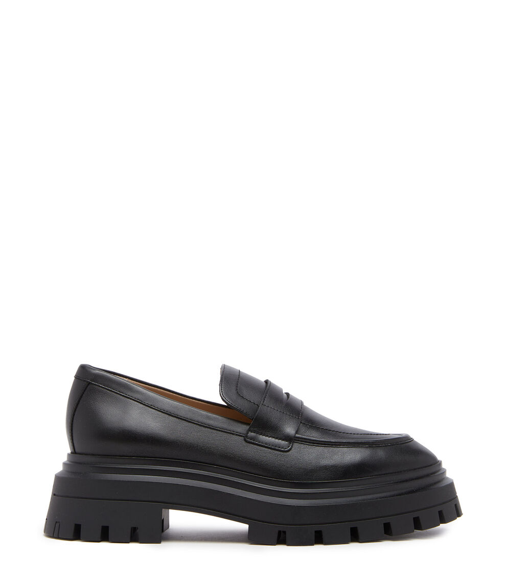 Stuart Weitzman BEDFORD LOAFER BLACK SC750CHIBLK