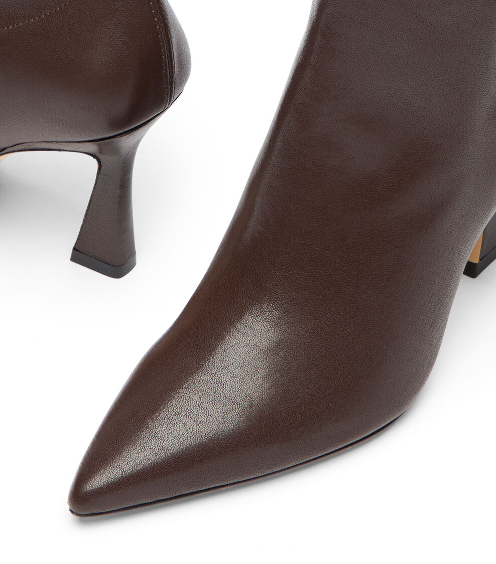 Stuart Weitzman 5050 VINNIE BOOTIE 85 WALNUT SM440DNNWAL