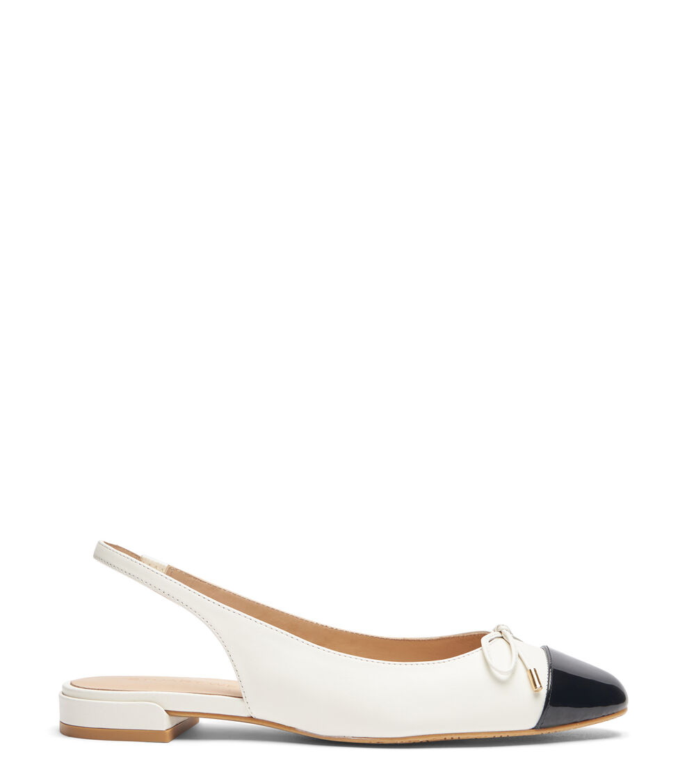 Stuart Weitzman SLEEK BOW SLINGBACK FLAT Stuart Weitzman SLEEK BOW SLINGBACK FLAT CREAM/BLACK SJ075SCPCRB