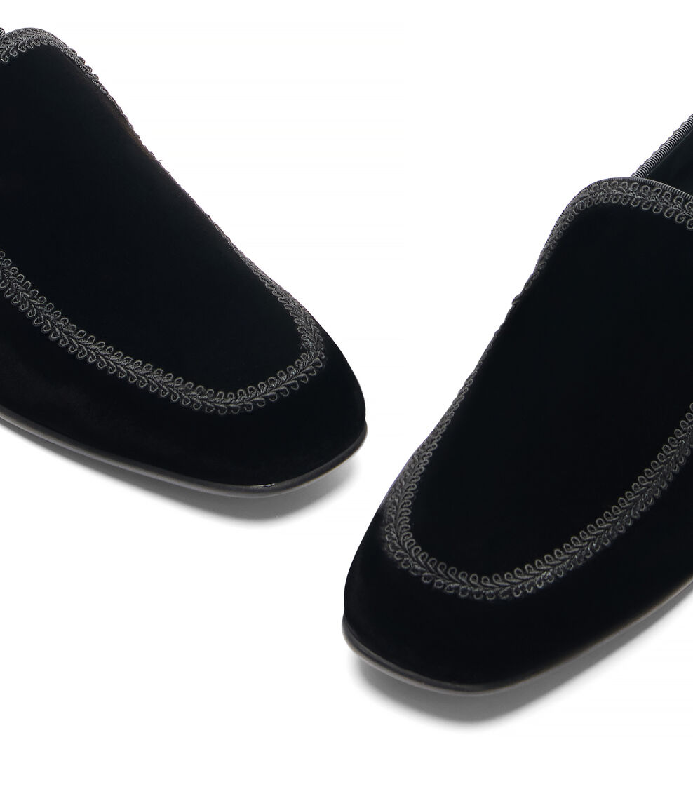 Stuart Weitzman ALEXAN BLACK SJ233VELBLK