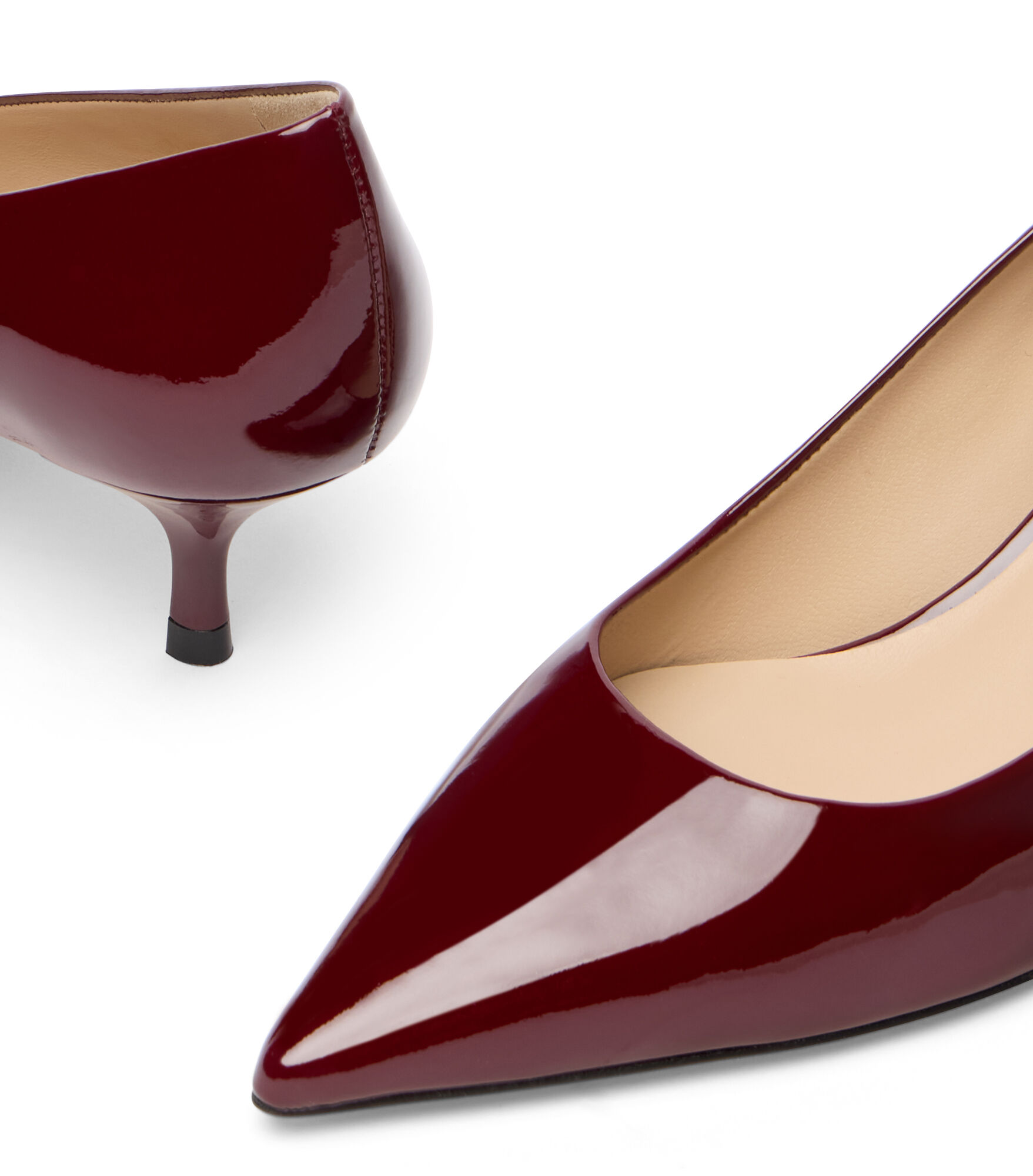 しゅうPaul Stuart Sophistication 50ml STUART POWER 50 in LUXE SADDLE for Women | Stuart Weitzman®
