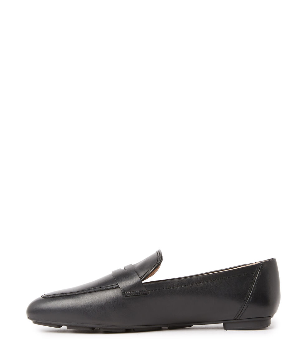 Stuart Weitzman JET LOAFER BLACK SA105DRVBLK