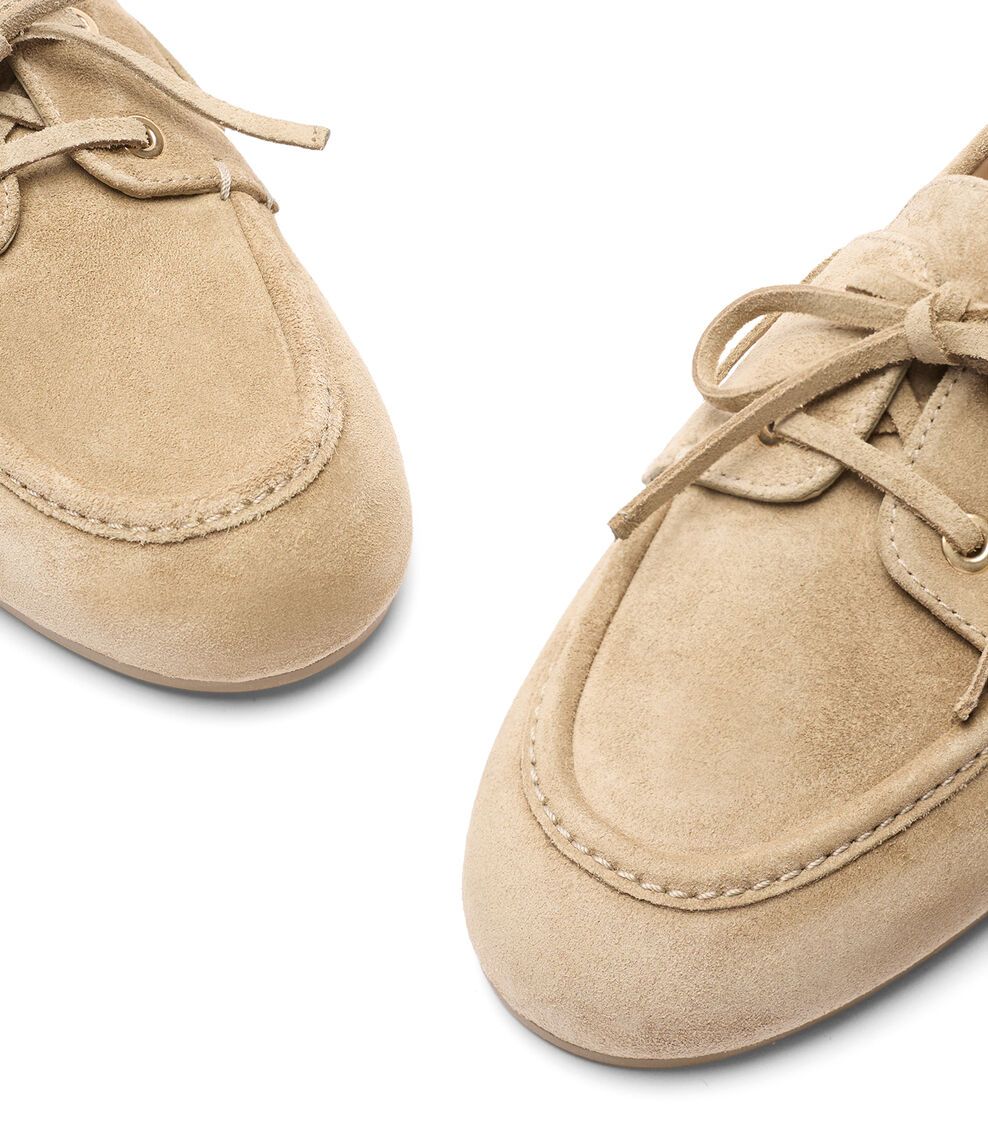 Stuart Weitzman TINSLEY MOCCASIN GOLDEN OLIVE SK691SPDVC5